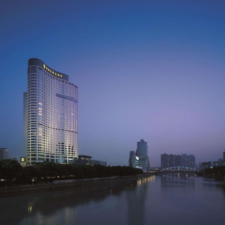 מלון Shangri-La Ningbo - The Three Rivers Intersection מראה חיצוני תמונה